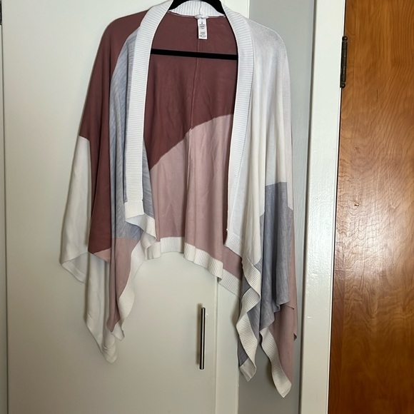 lululemon athletica Sweaters - Lululemon Hatha Wrap Quicksand Pink Heathered Core Shawl One Size